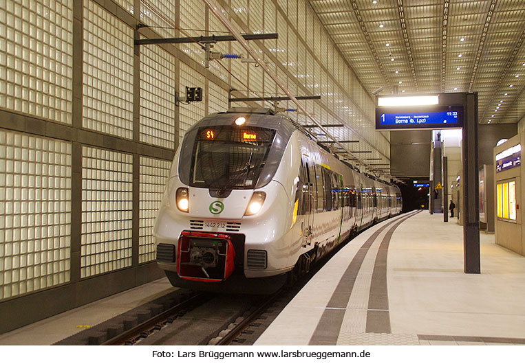 Leipzig City Tunnel mit einem Triebwagen der S-Bahn Mitteldeutschland im Bahnhof Wilhelm-Leuschner-Platz