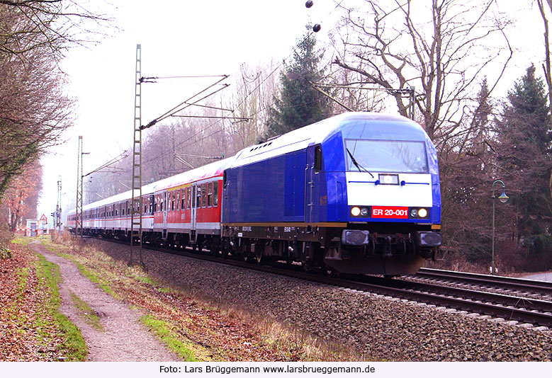 ER 20-001 bei Beacon Rail und DB Regio im Bahnhof Prisdorf