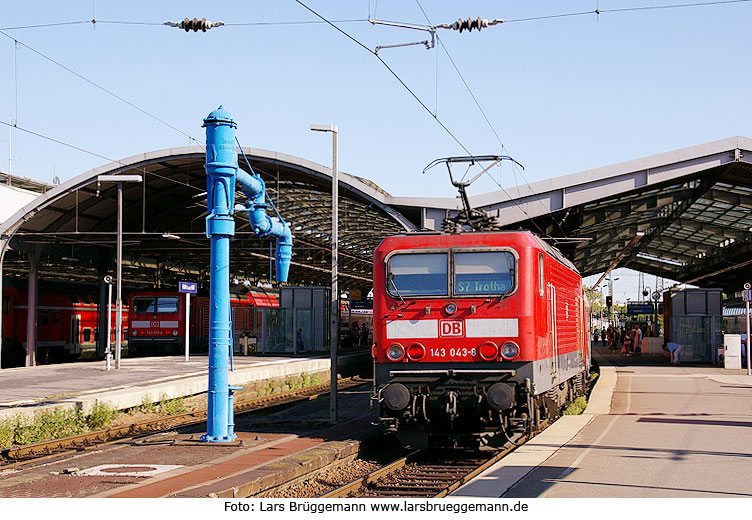 Die DB Baureihe 143 in Halle an der Saale Hbf
