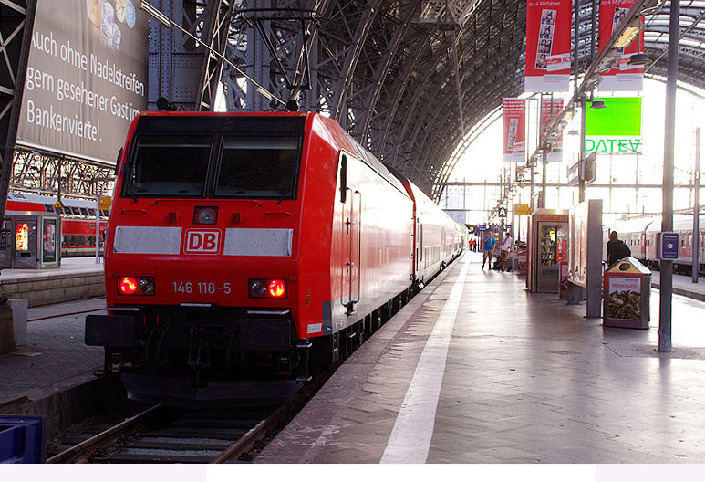 Traxx E-Lok der Baureihe 146 in Frankfurt am Main Hbf