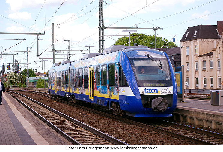 Der NOB VT 304 im Bahnhof Neumünster