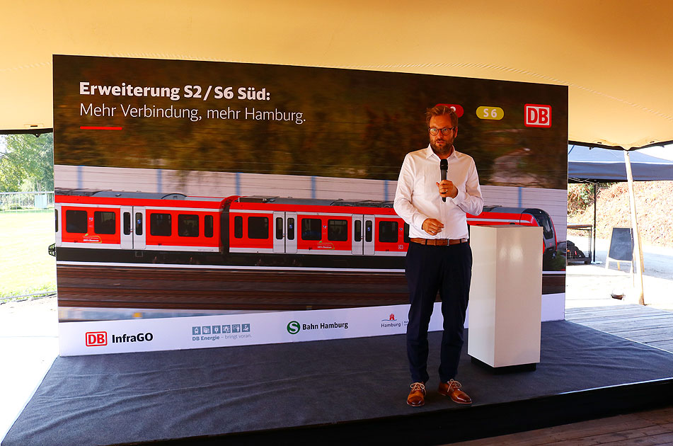 Die Ansprache von Hamburgs Verkehrssenator Anjes Tjarks