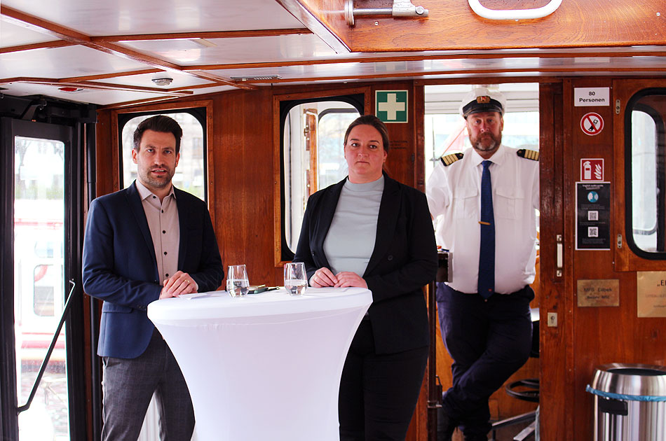 ATG-Geschäftsführer Martin Lobmeyer, in der Mitte ATG-Geschäftsführerin Tanja Cohrt