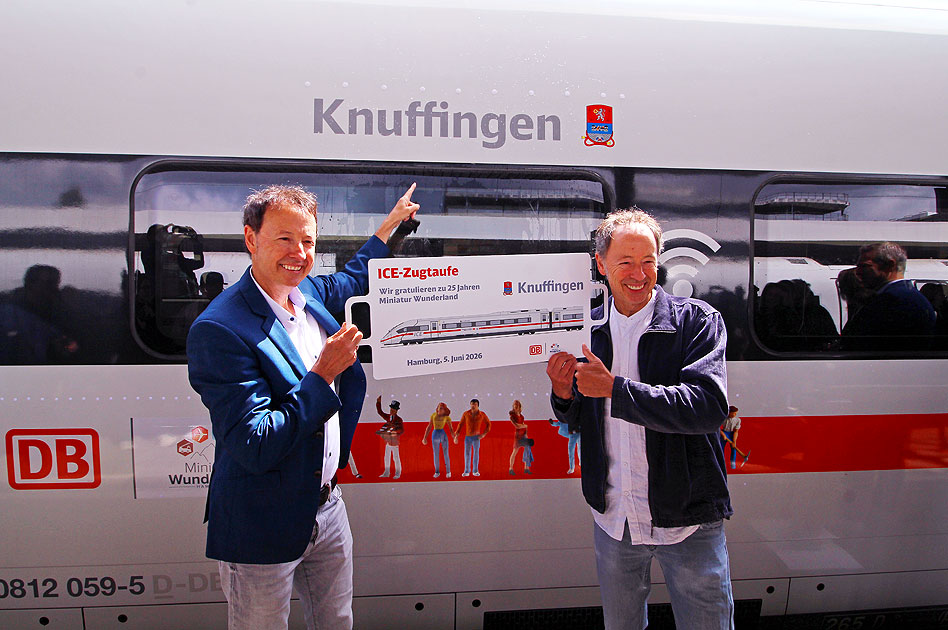 Die ICE Taufe Knuffingen im Bahnhof Hamburg-Altona