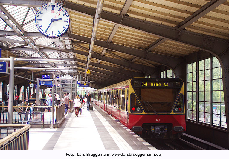 Bahnhof Westkreuz der S-Bahn in Berlin