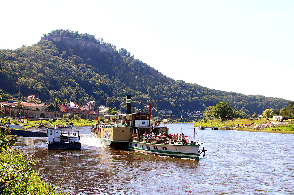 Der SDS Raddampfer Kurort Rathen in Königstein