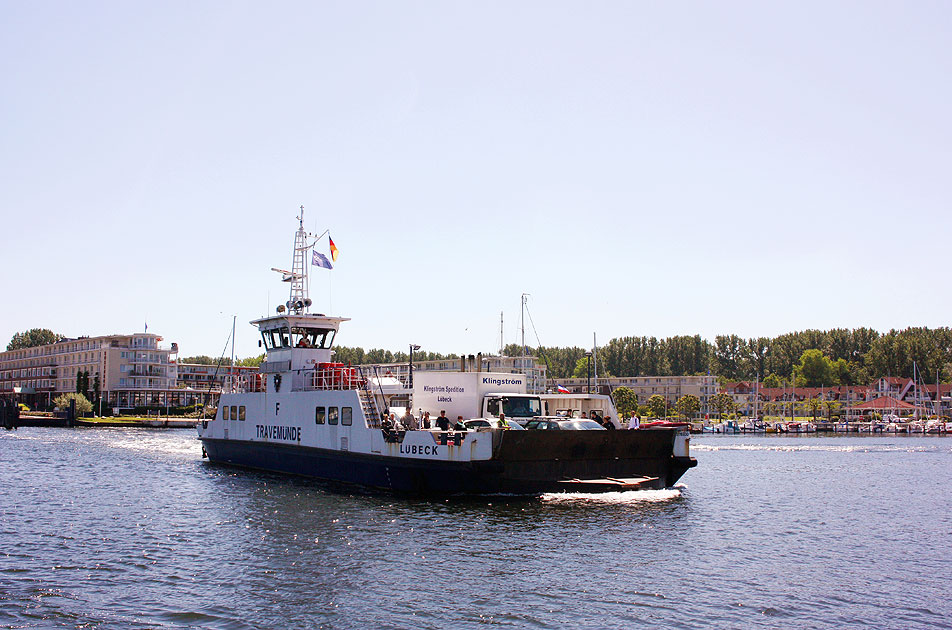 Die Priwallfähre Travemünde - Eine Autofähre