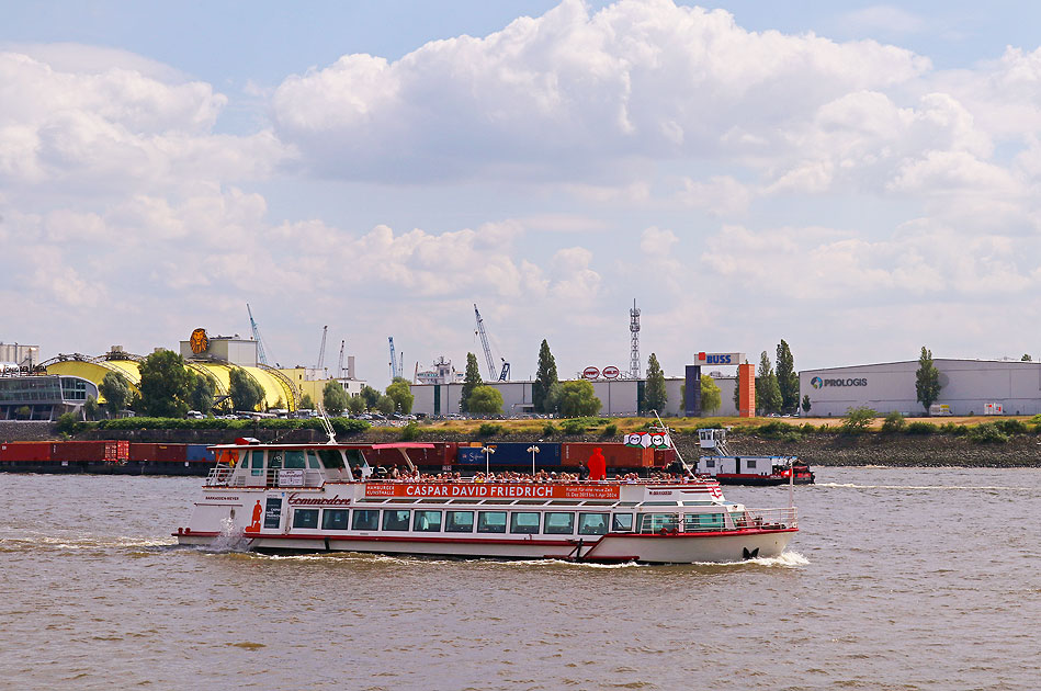 Das Schiff Commodore von Barkassen Meyer