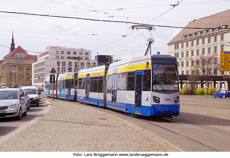 Die Straßenbahn in Leipzig - ein Leoliner vom Typ NGTW6L