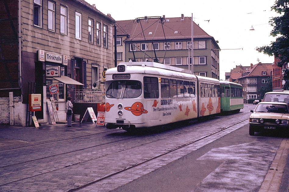 Die Haltestelle Harenberger Straße der Straßenbahn in Hannover