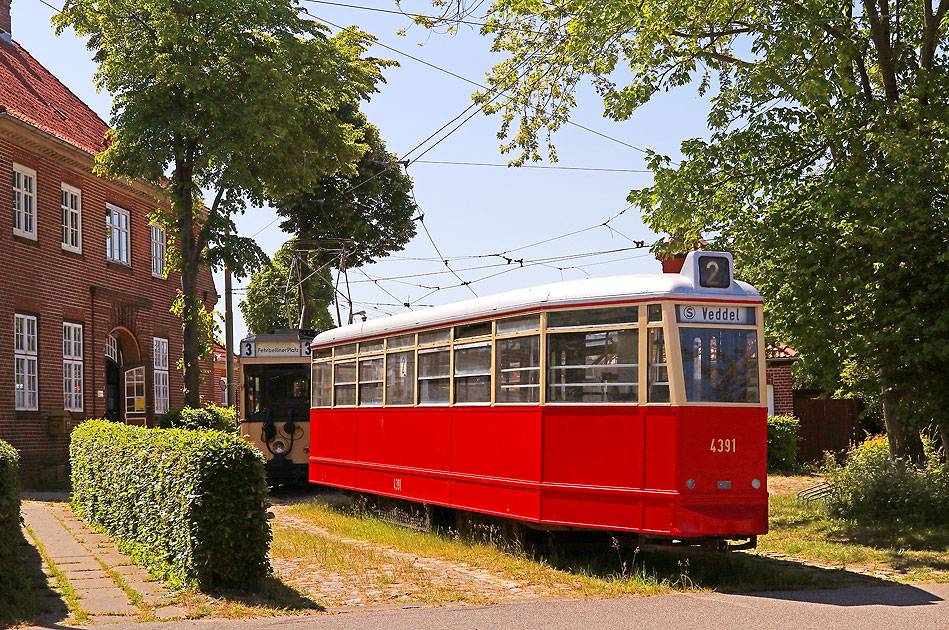 Ein V7BE der Hamburger Straßenbahn am Schönberger Strand