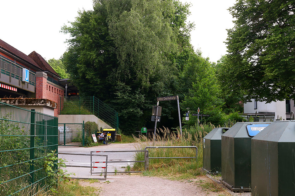 Die Kleinbahn Altrahlstedt-Volksdorf-Wohldorf am Bahnhof Ohlstedt