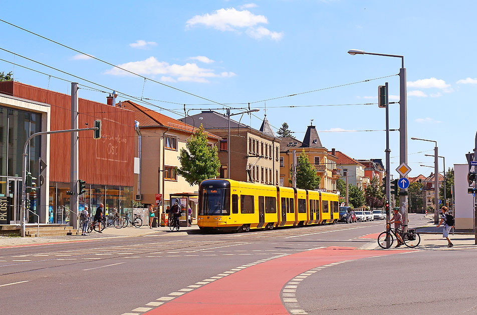 Die Straßenbahn in Dresden - Haltestelle Emanuel-Goldberg-Platz (Altenberger Straße)