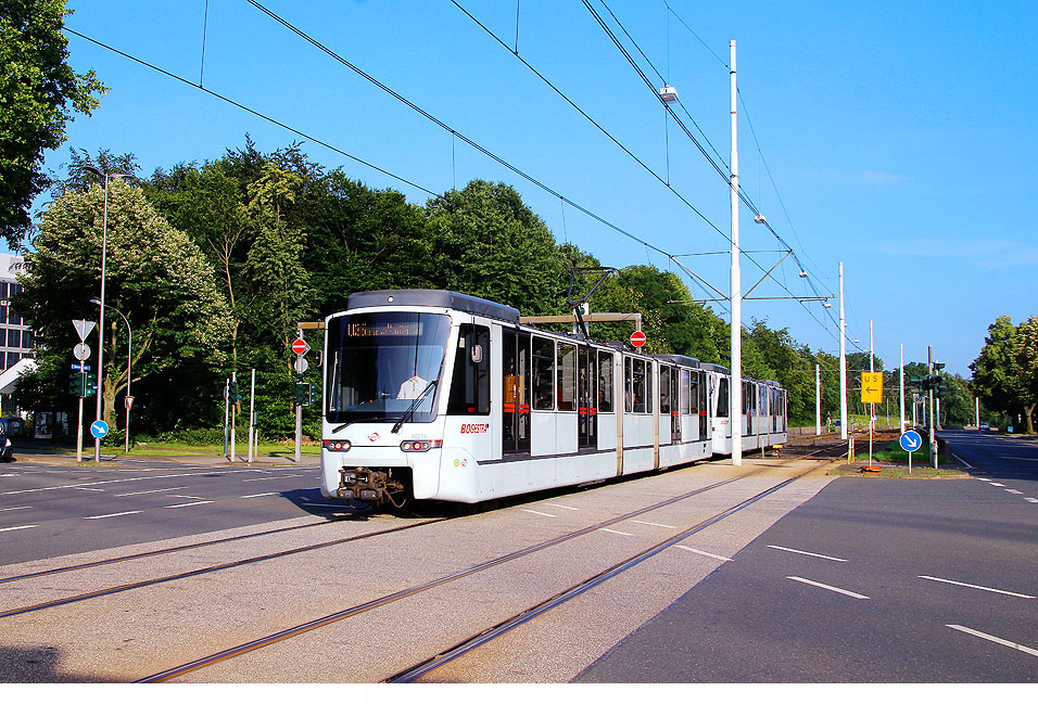 Die Straßenbahn / U-Bahn in Bochum der Bogestra - Wagen vom Typ Tango