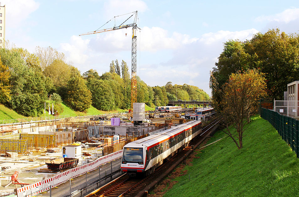 Die U-Bahn-Werkstatt Billstedt in Hamburg und die Haltestelle Legienstraße