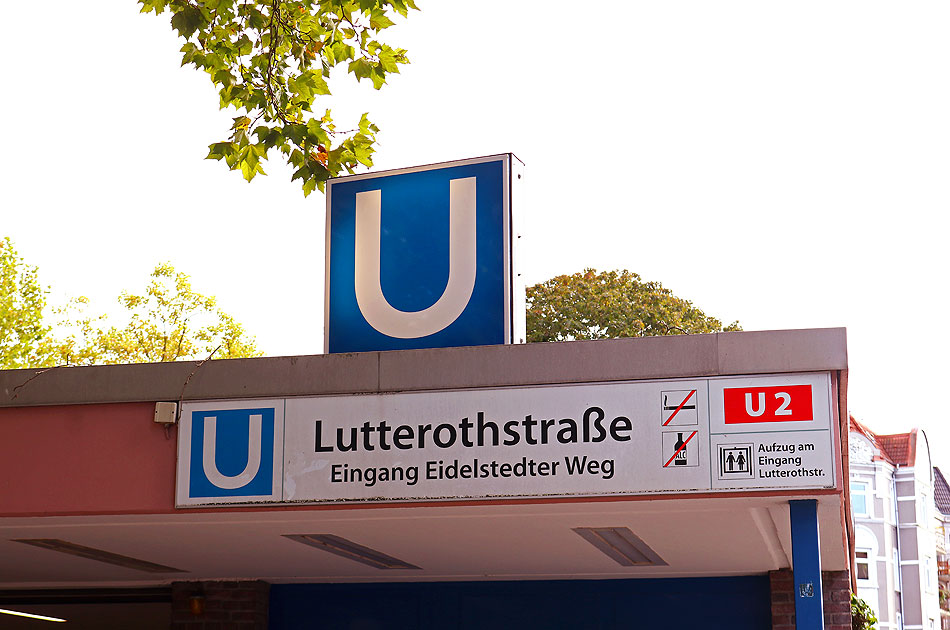 Die U-Bahn Haltestelle Lutterothstraße