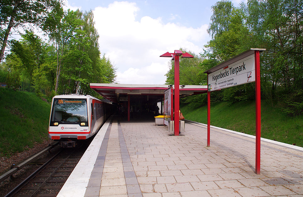 U-Bahn Haltestelle / Bahnhof Hagenbecks Tierpark