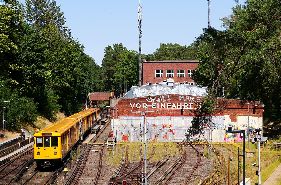 U-Bahn Bahnhof Märkisches Museum in Berlin