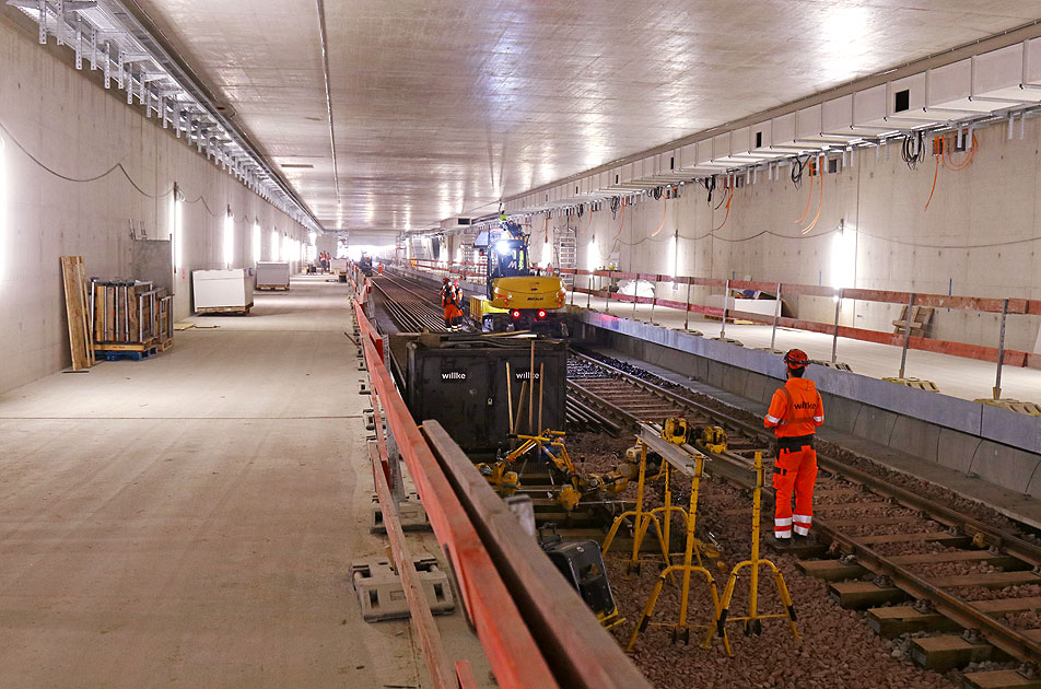 Die U-Bahn-Haltestelle Stoltenstra&szlig;e in Hamburg