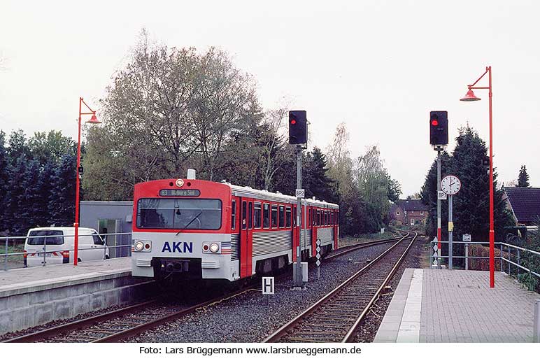 Bahnhof Sparrieshoop - AKN VT 2E