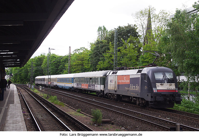 Hamburg-Köln-Express in Hamburg am Bahnhof Holstenstraße