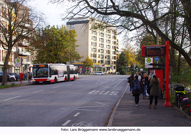 Hamburg Haltestelle Mühlenkamp / Hofweg - Busbeschleunigung