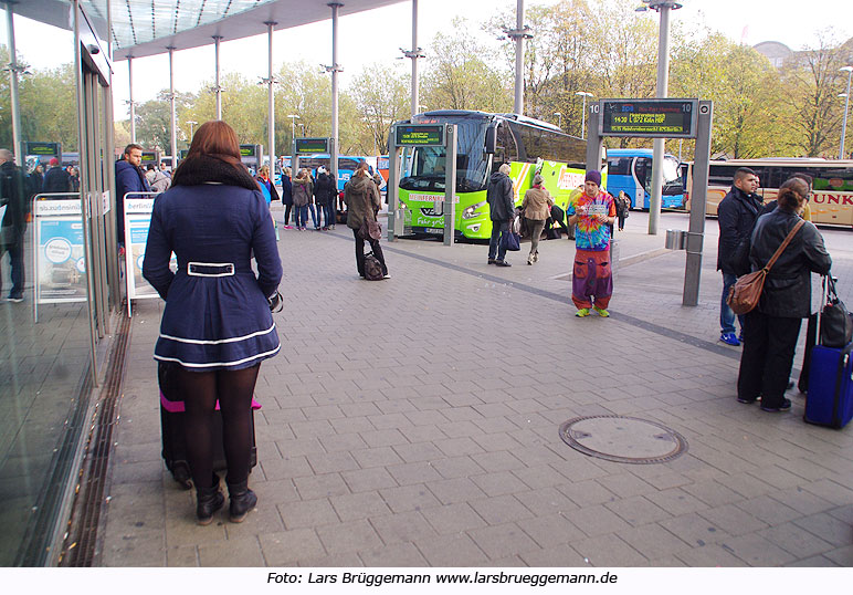 Der Hamburger ZOB mit Fernbussen