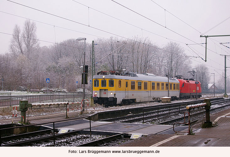 Ein Messwagen im Bahnhof Bargteheide