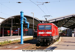 DB Baureihe 143 in Halle an der Saale Hbf