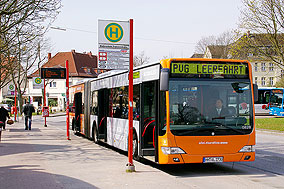 Die Haltestelle Bahrenfefeld Trabrennbahn