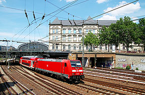 Eine Lok der Baureihe 146.2 in Hamburg Hbf - Lok 146 269
