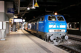 Die Press 218 054-3 (218 448-9) in Hamburg Hbf