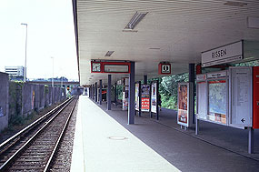 Der Bahnhof Hamburg-Rissen im Jahr 2001