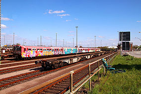 S-Bahn Baureihe 472 ausgemustert im Hamburger Hafen