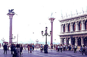 Der Markusplatz in Venedig