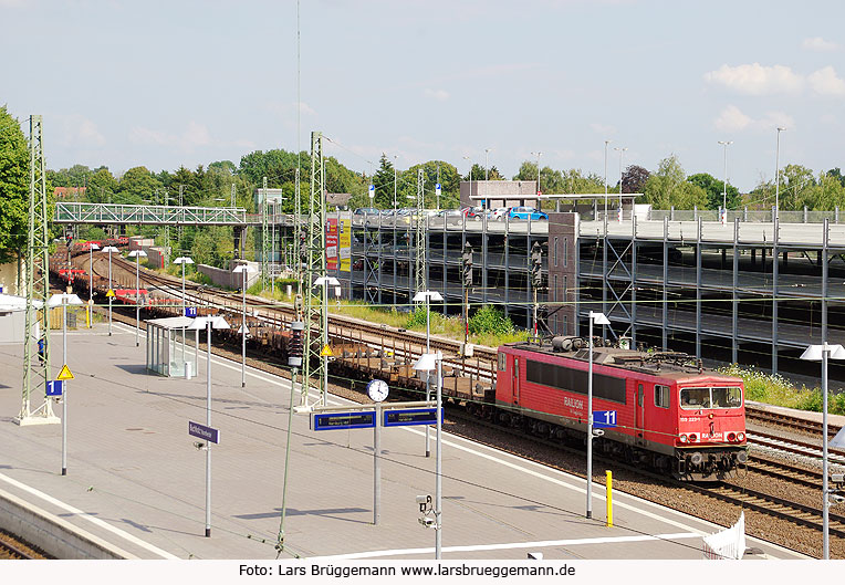 DB Baureihe 155 im Bahnhof Buchholz