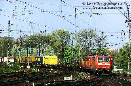 Die AKN im Bahnhof Elmshorn - Foto: Lars Br&uuml;ggemann