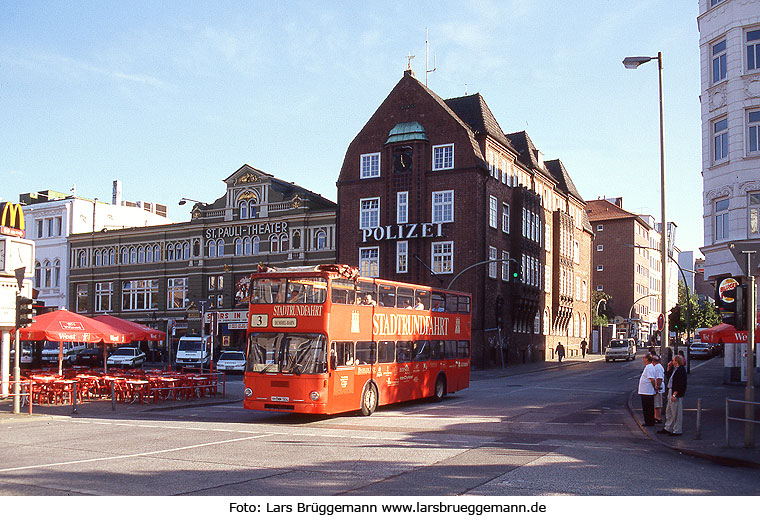 Hamburg Stadtrundfahrten - das St. Pauli Theater und die Davidwache