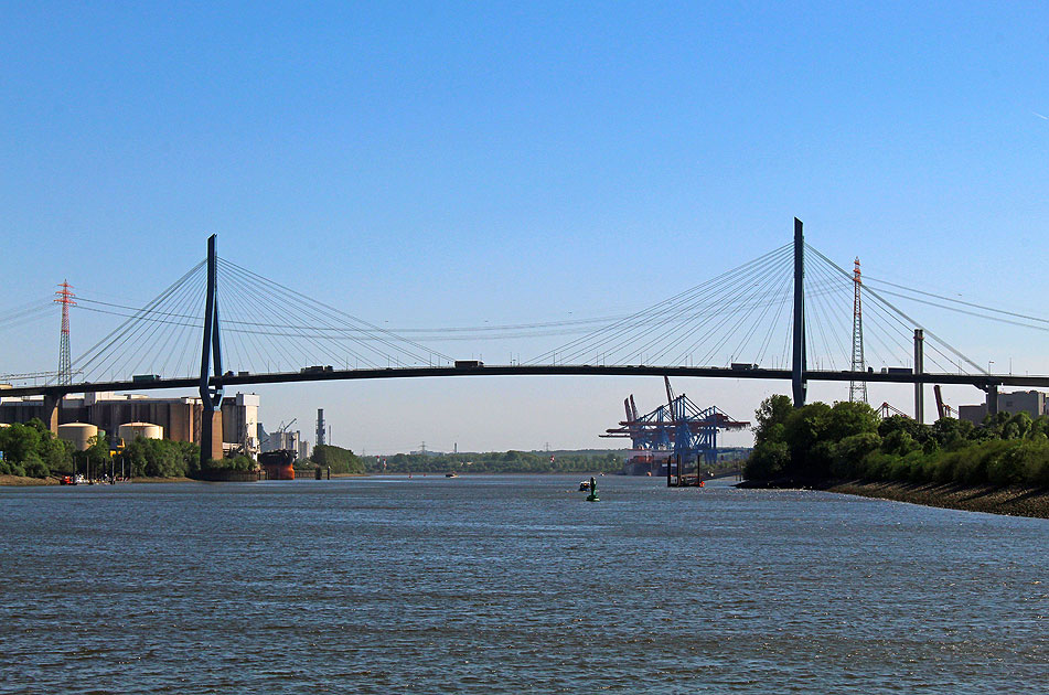 Die Köhlbrandbrücke in Hamburg