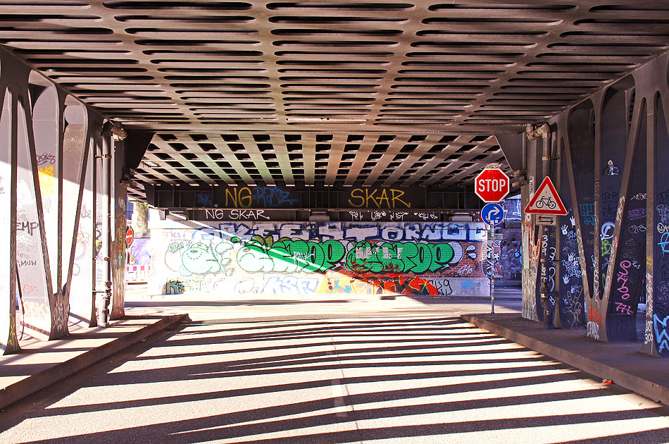 Die Oberhafenbrücke in Hamburg