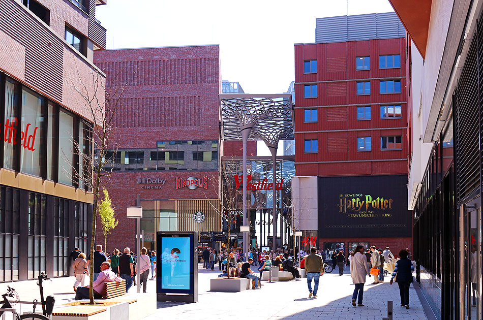 Das Westfield Einkaufszentrum in der Hamburger Hafencity