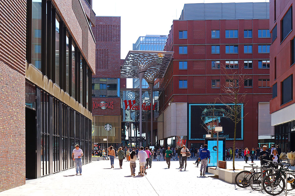 Das Westfield Einkaufszentrum in der Hamburger Hafencity