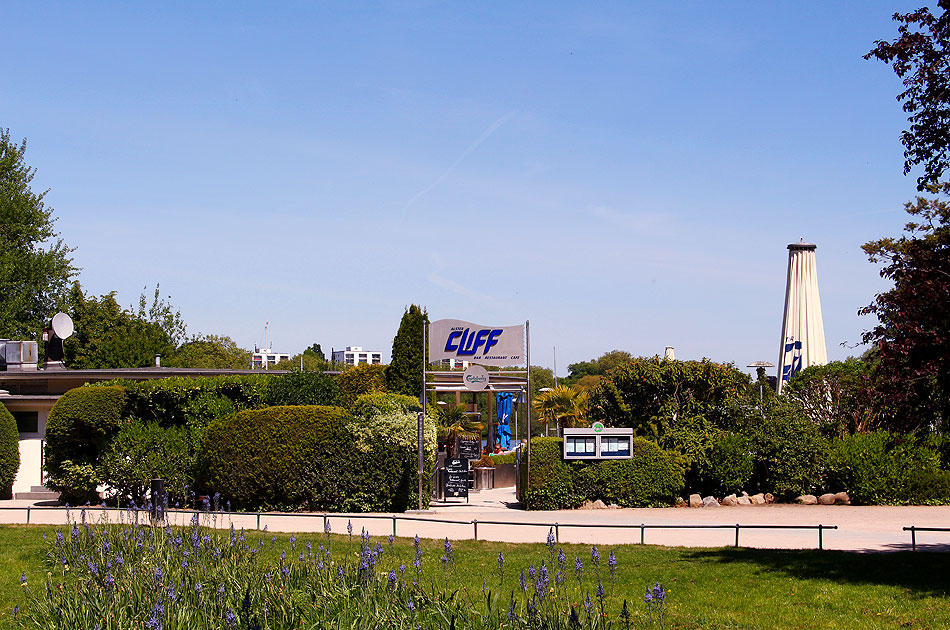 Das Cliff oder auch Alstercliff in Hamburg an der Alster in Harvesterhude