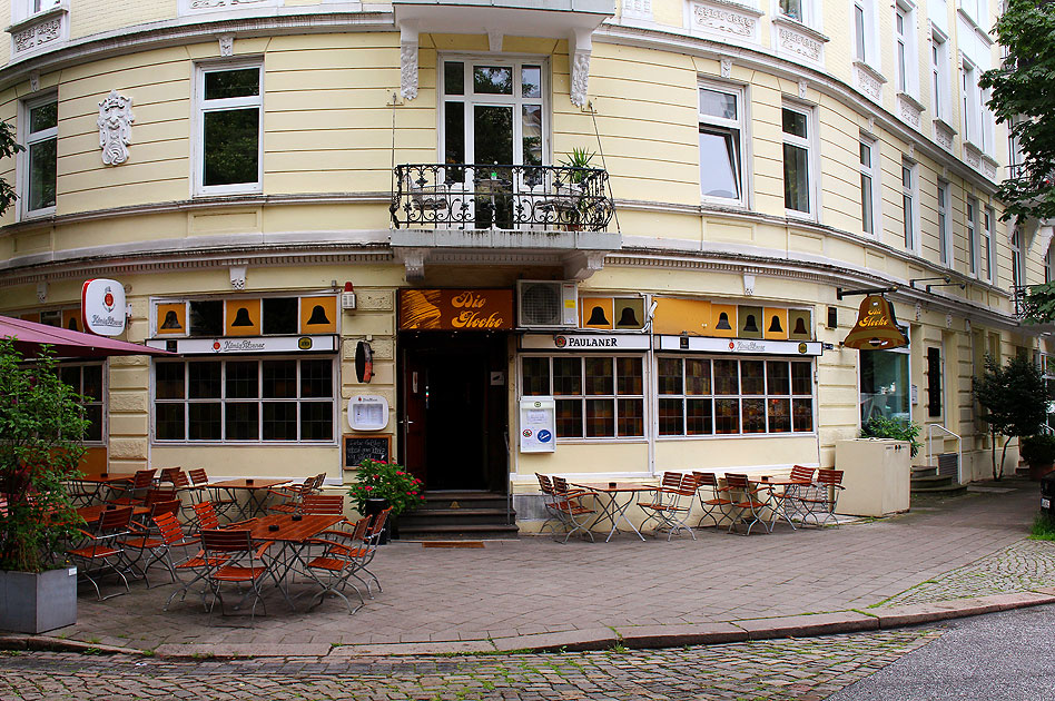 Die Kneipe die Glocke in Hamburg in der Klosterallee 65