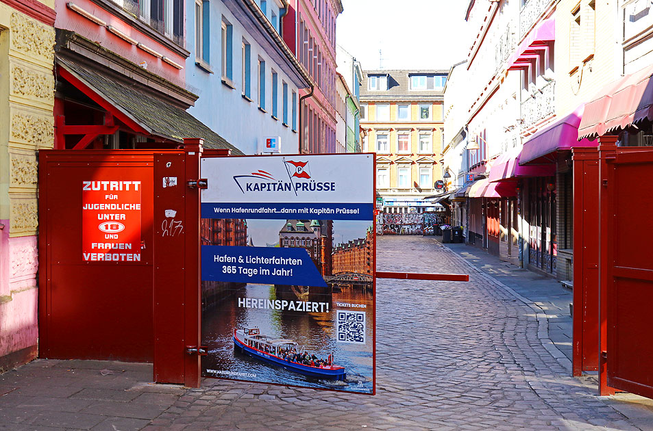 Die Herbertstra&szlig;e in Hamburg auf St. Pauli