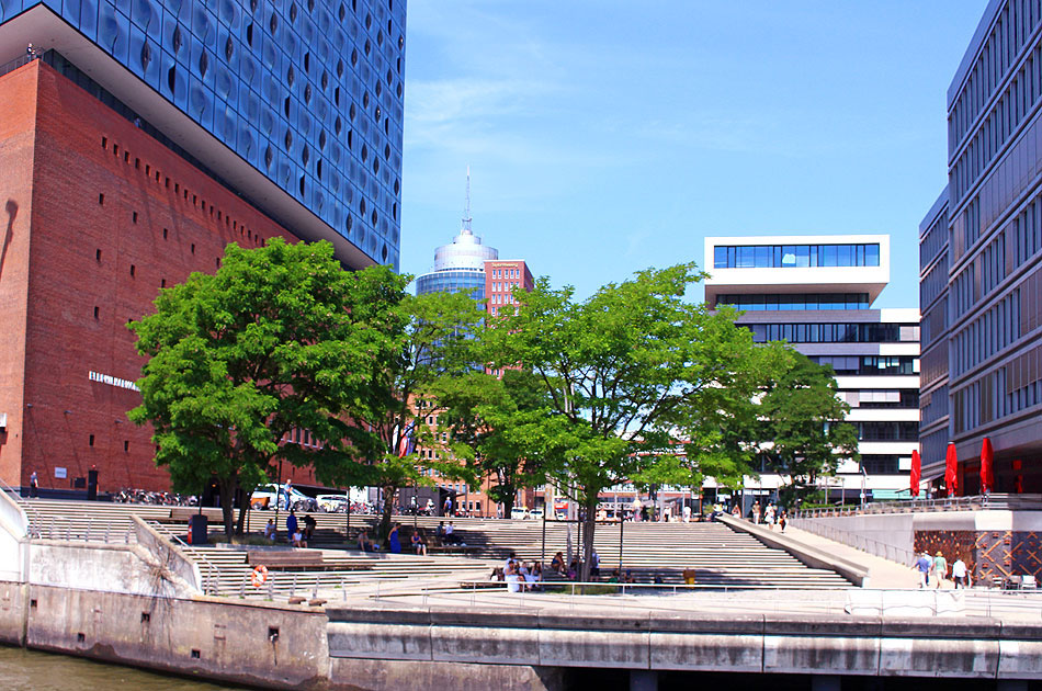 Der Platz der Deutschen Einheit in Hamburg